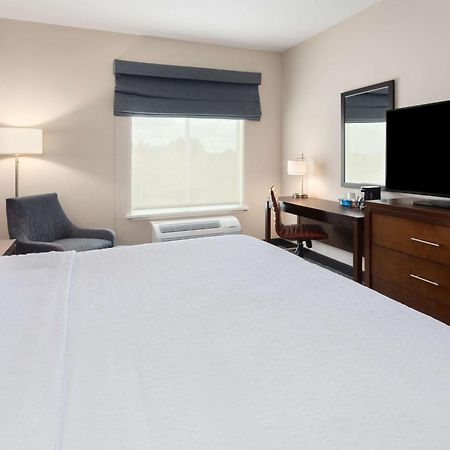 Hampton Inn By Hilton Nashville Airport Century Place Exterior foto