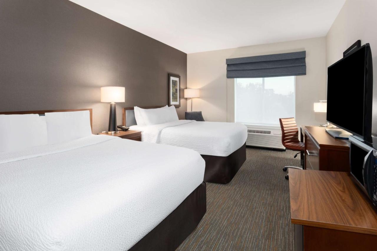 Hampton Inn By Hilton Nashville Airport Century Place Exterior foto